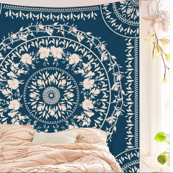 Bohemian/Indie Mandala Floral Pattern Tapestry - Picture 8 of 9